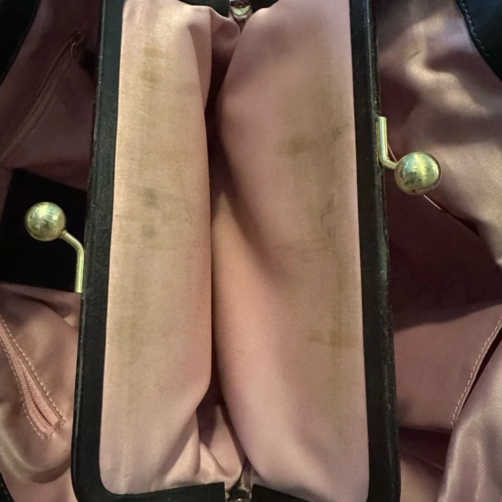 Coach Purse - Picture 5 of 7